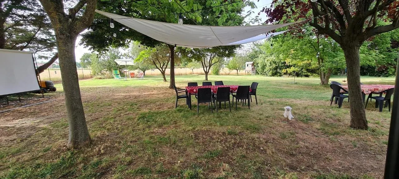 アパート Chez Barnie Favoloso Appartamento Privato In Villa A 800Mt Ingresso Fiera リミニ イタリア