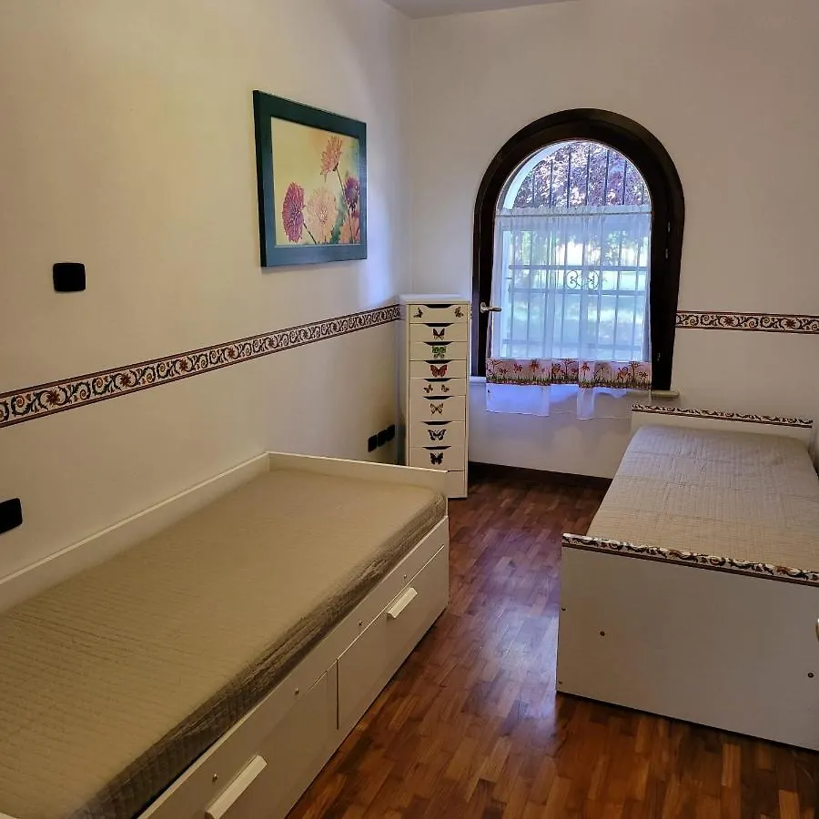 Chez Barnie Favoloso Appartamento Privato In Villa A 800Mt Ingresso Fiera リミニ イタリア