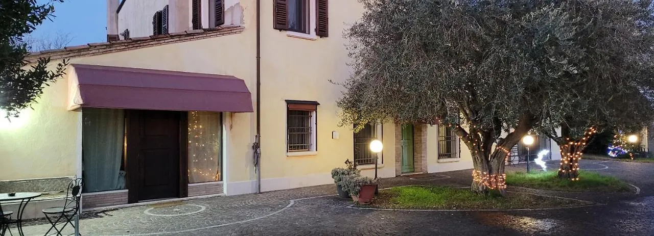 Chez Barnie Favoloso Appartamento Privato In Villa A 800Mt Ingresso Fiera リミニ イタリア